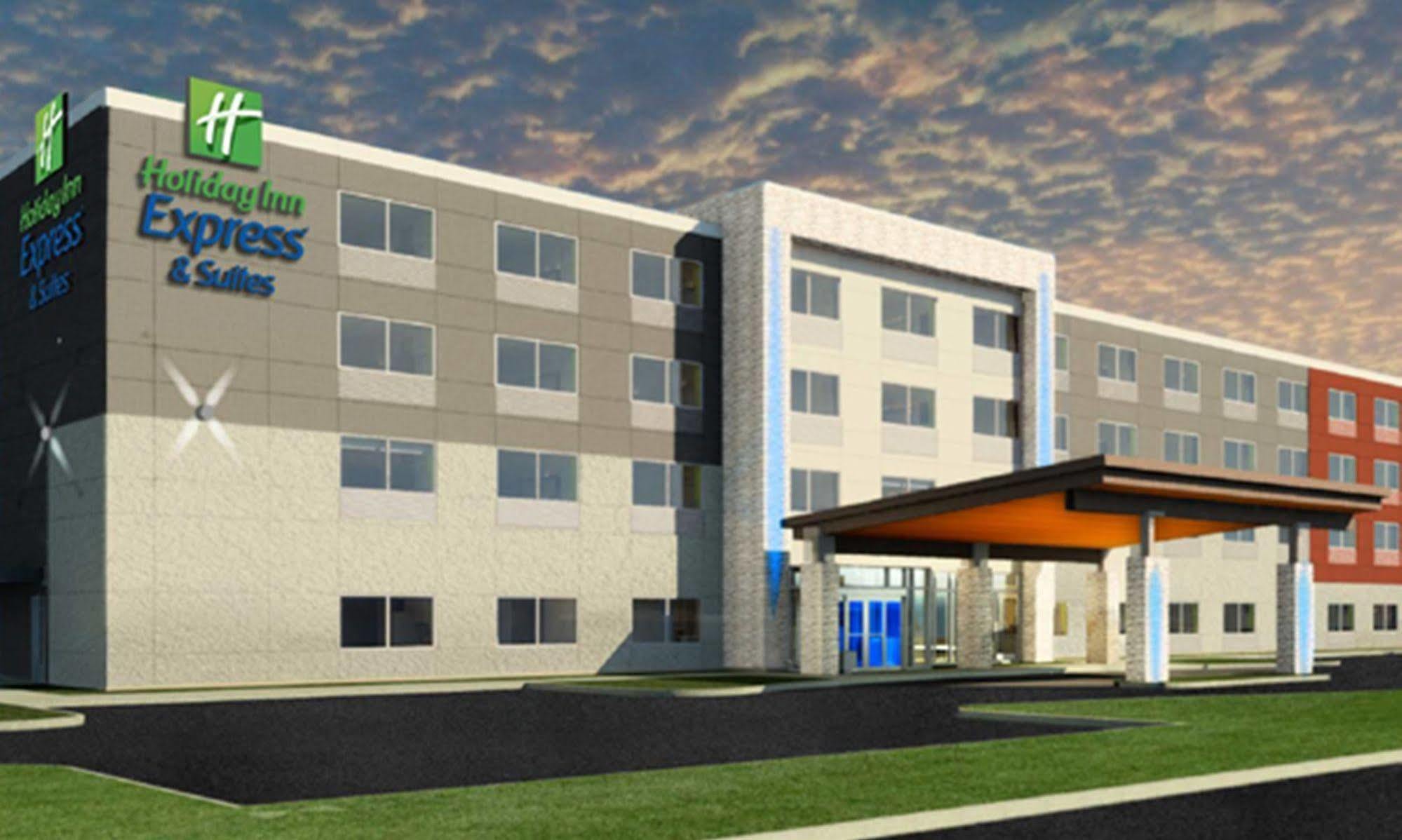 Holiday Inn Express & Suites - Roswell By Ihg Exterior photo